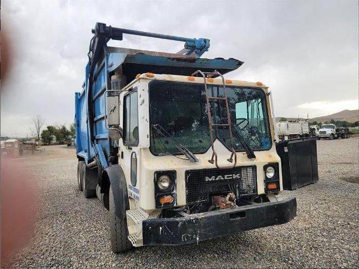 Used 2003 Mack MR600GK