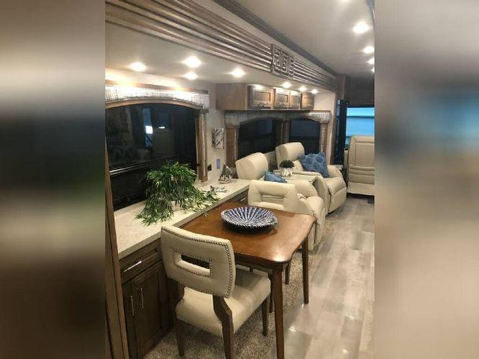 Used 2020 Newmar VENTANA 4037