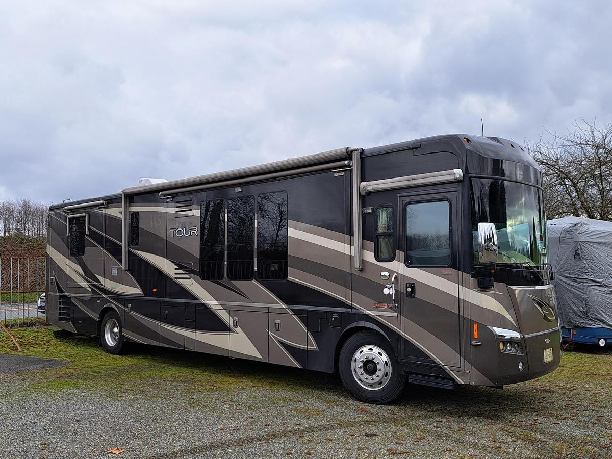 Used 2008 Winnebago Tour 40FD