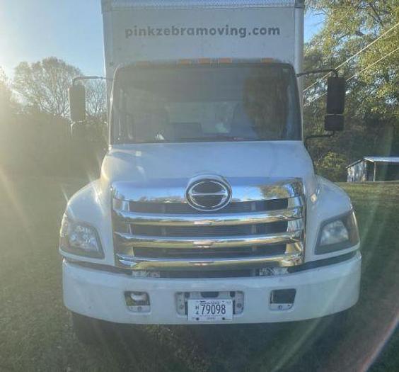 Used 2016 Hino 268 Box Truck