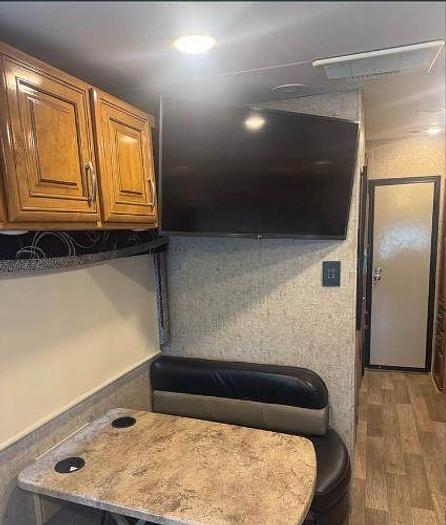 Used 2018 Thor Motor Coach Outlaw 37BG
