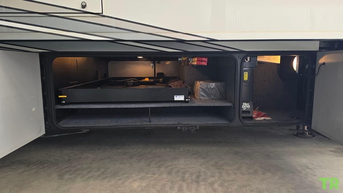 Used 2017 Winnebago Grand Tour 45RL