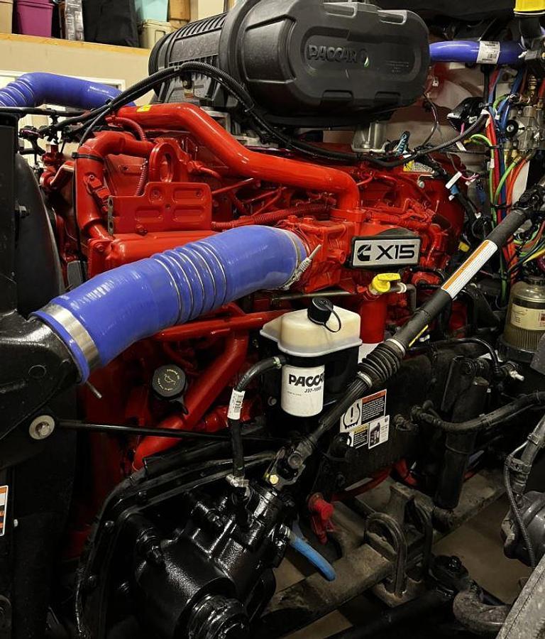 Used 2022 Kenworth T680 and 2023 Stoughton 53x102 Dry Van Trailer