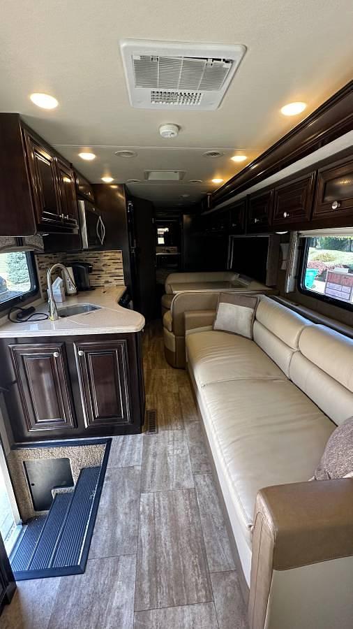 Used 2017 Thor Motor Coach Palazzo 36.1 Class A Motorhome