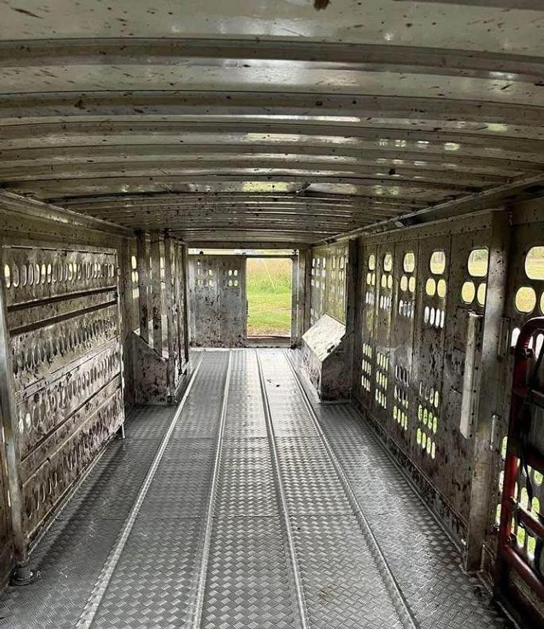 Used 2015 BARRETT 34 ft x 96 in