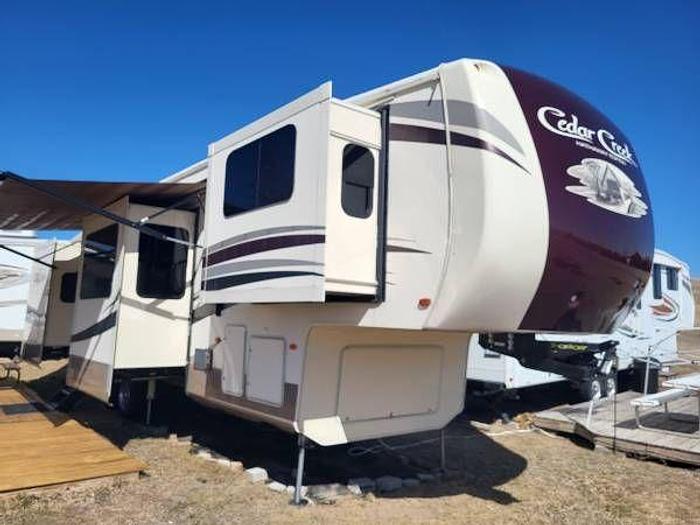 Used 2017 Cedar Creek HATHWAY EDITION