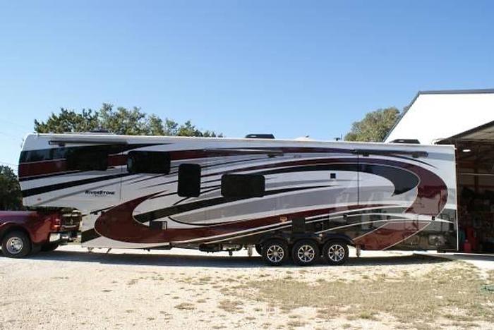 Used 2021 Forest River Riverstone 42FSKG