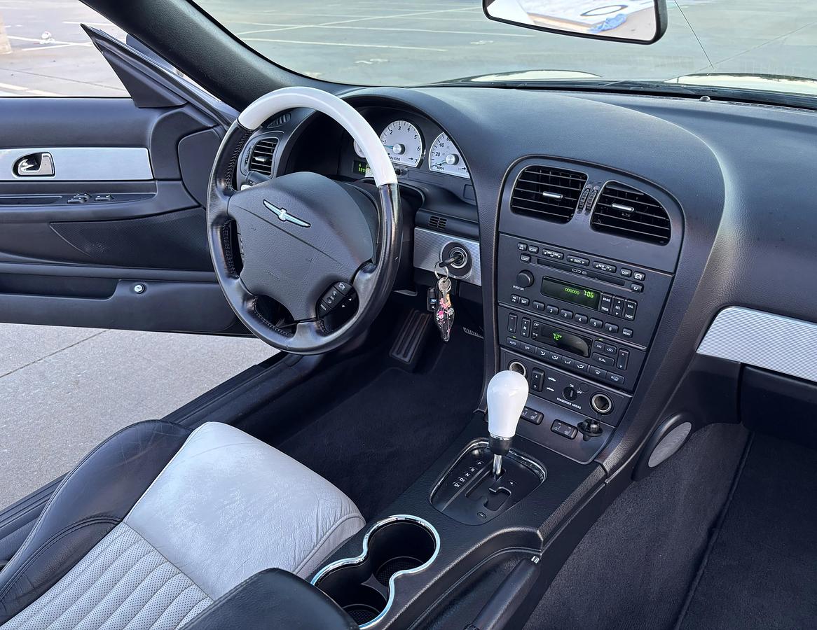 Used 2004 Ford Thunderbird