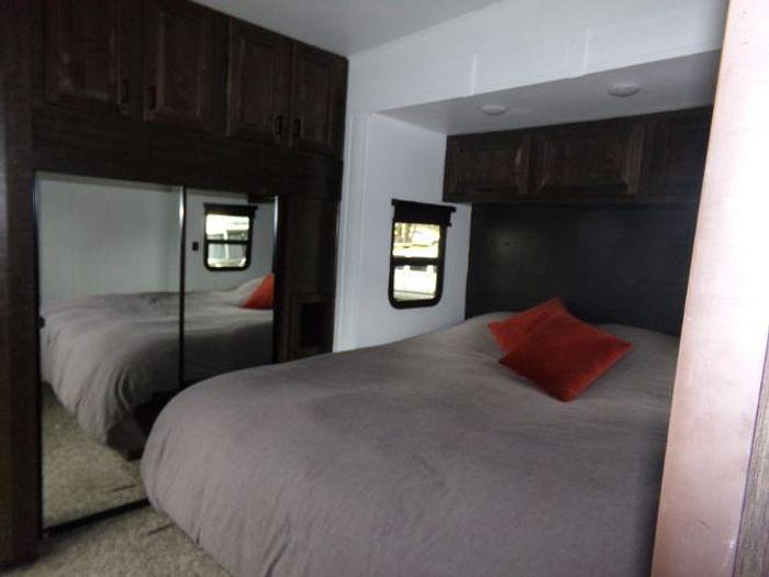 Used 2020 Heartland Elkridge 40FLFS