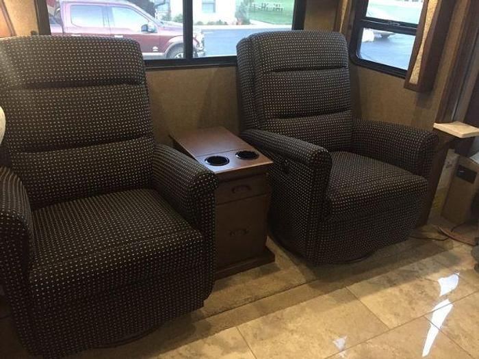 Used 2017 Entegra Coach Aspire 44W