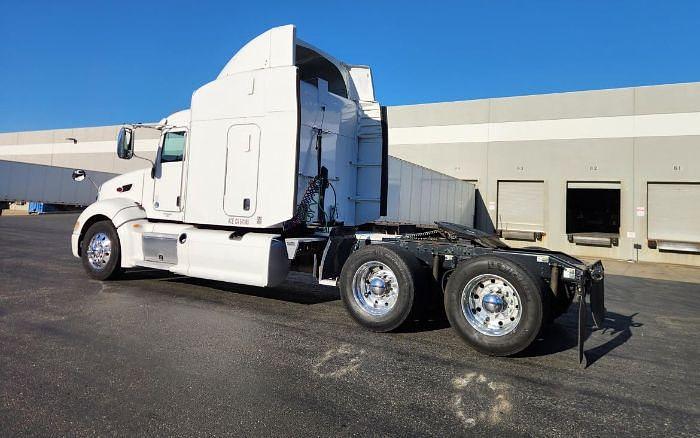 Used 2012 Peterbilt 386