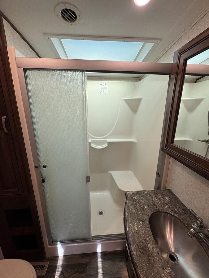 Used 2017 Jayco Pinnacle 36KPTS