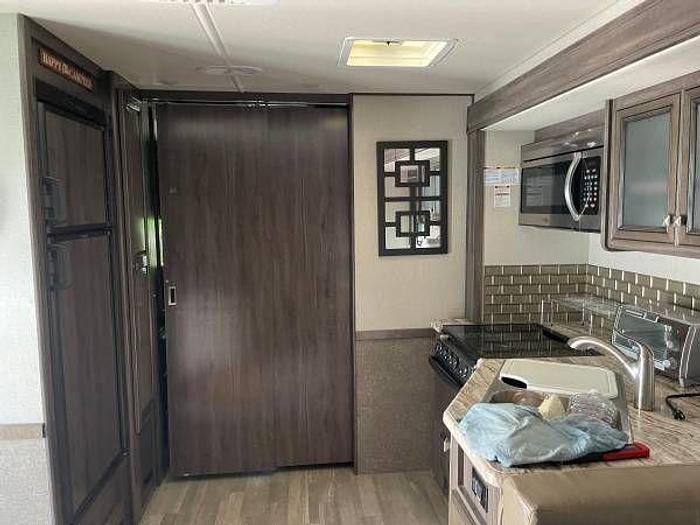 Used 2019 Holiday Rambler Admiral 28A