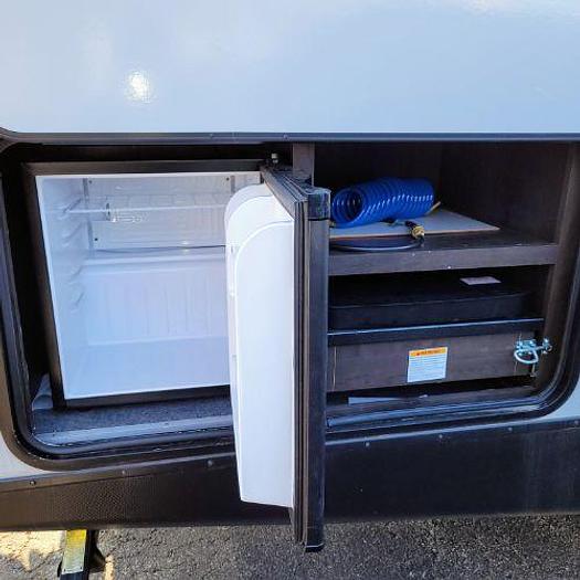 Used 2019 Keystone Bullet Ultra Lite