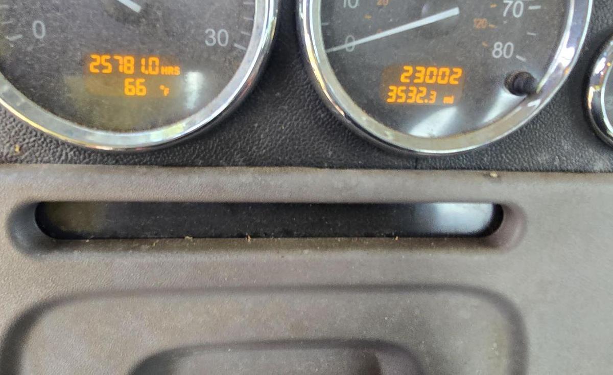 Used 2013 Altec AC38-127S Mounted on 2013 Peterbilt 379