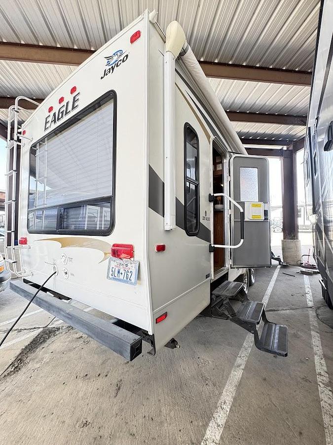 Used 2010 Jayco Eagle 320RLDS Travel Trailer