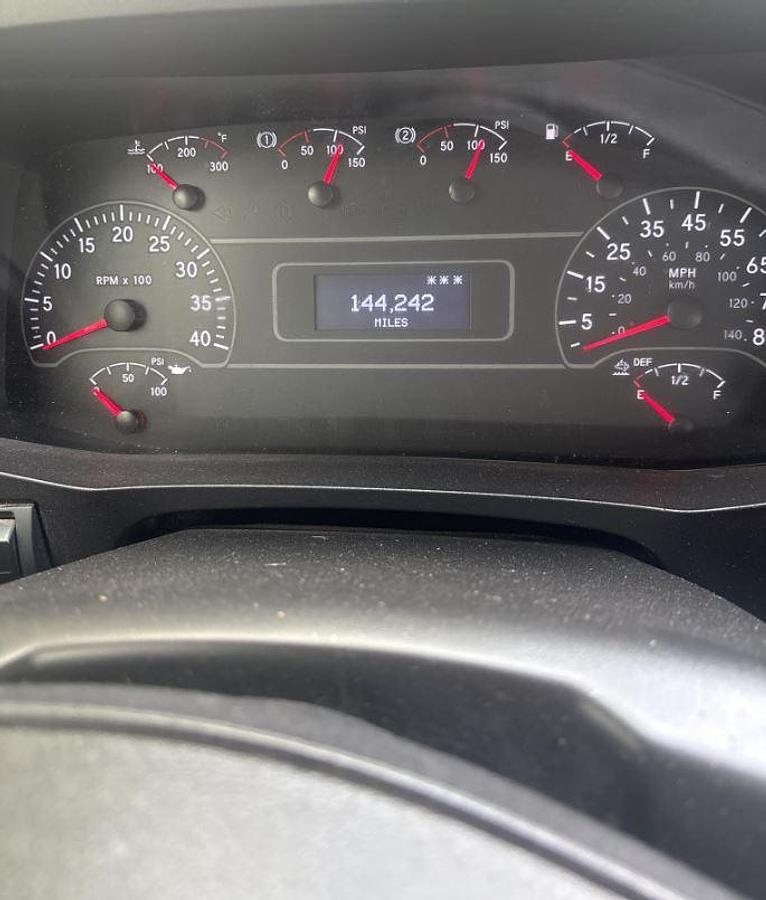 Used 2020 INTERNATIONAL MV Box Truck