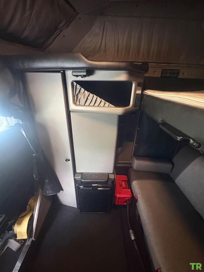Used 2019 Kenworth W900L