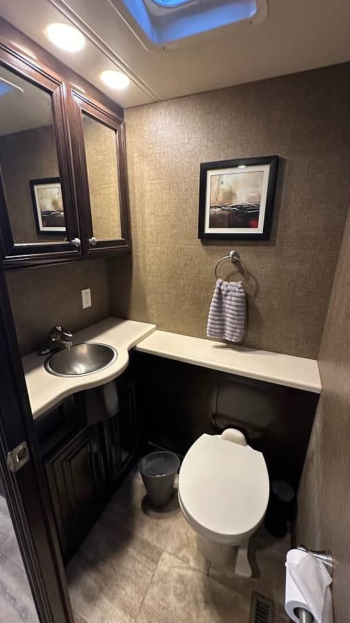 Used 2017 Thor Motor Coach Palazzo 36.1 Class A Motorhome