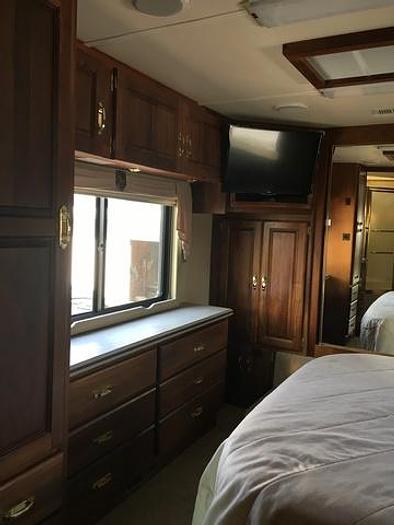 Used 2002 Holiday Rambler Imperial