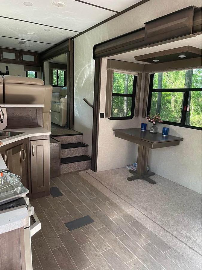 Used 2019 Keystone Montana High Country 373RD