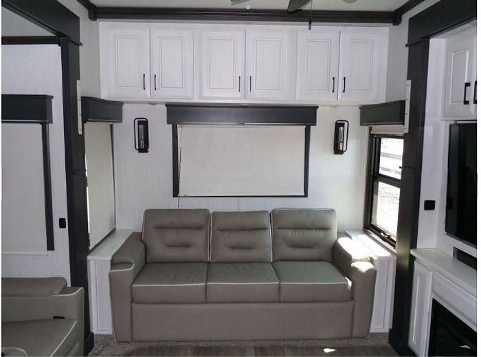 Used 2022 DRV Mobile Suites 36RSSB3