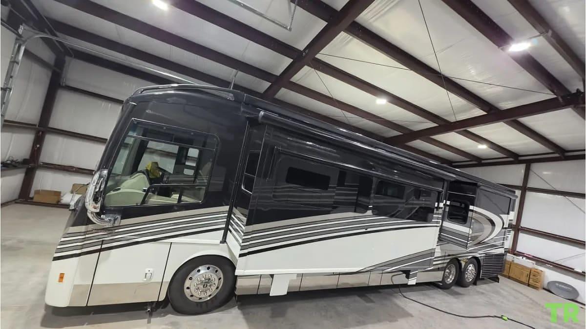 Used 2017 Winnebago Grand Tour 45RL