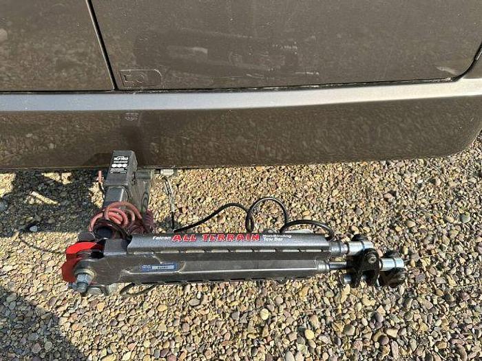 Used 2005 Monaco Camelot 40PBT