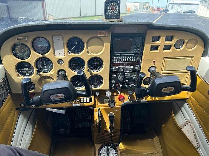Used 1975 CESSNA 172M