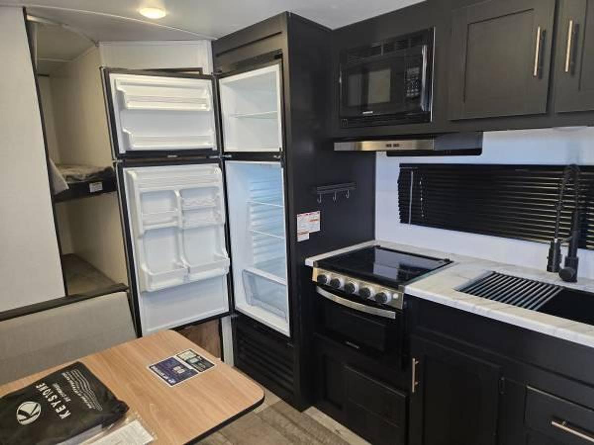 Used 2023 Keystone Springdale