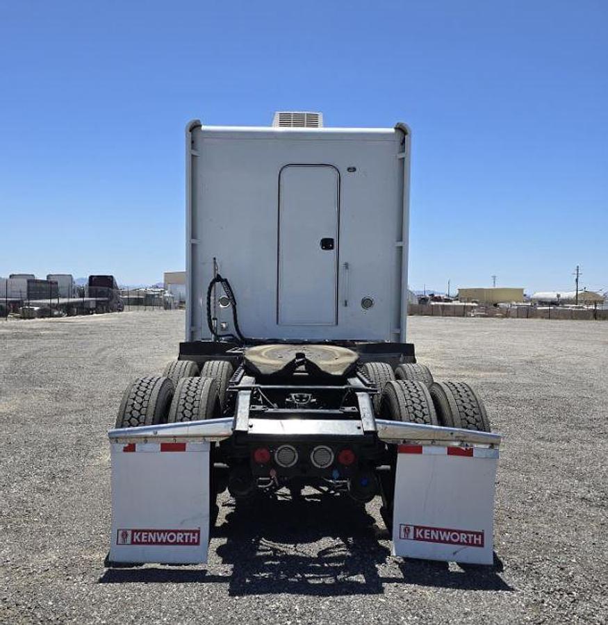 Used 2009 Kenworth T660