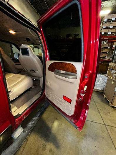 Used 2001 Ford Super Duty F-350 SRW Lariat