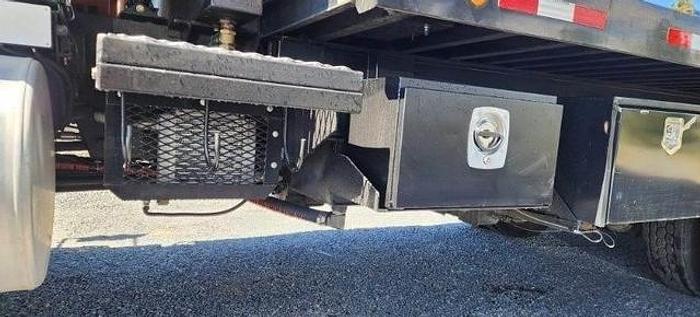 Used 2008 Freightliner Business Class M2 106