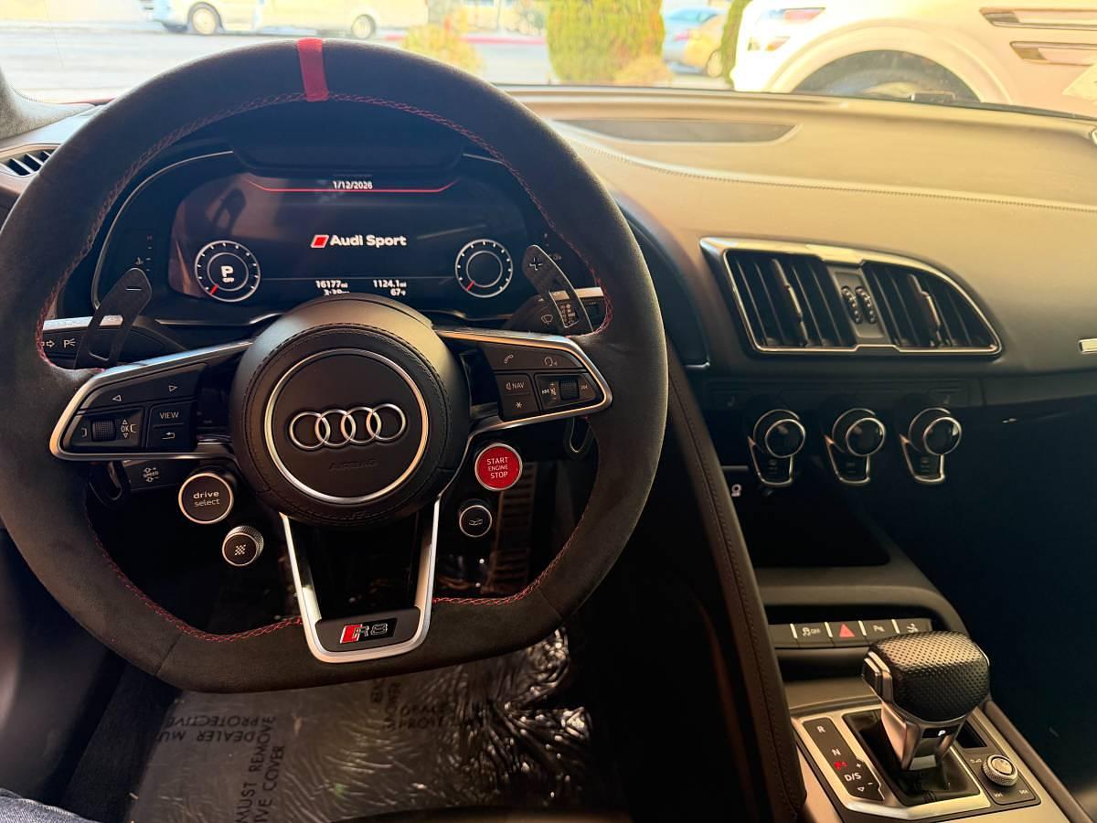 Used 2023 Audi R8
