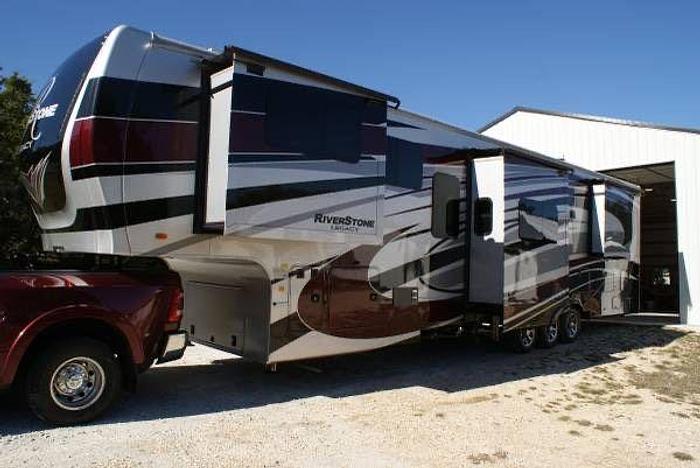 Used 2021 Forest River Riverstone Legacy 42FSKG