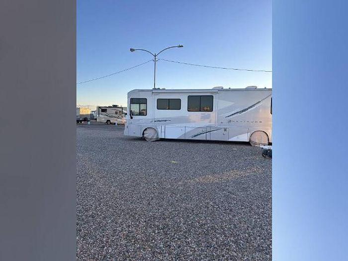 Used 2008 Itasca Latitude 39W