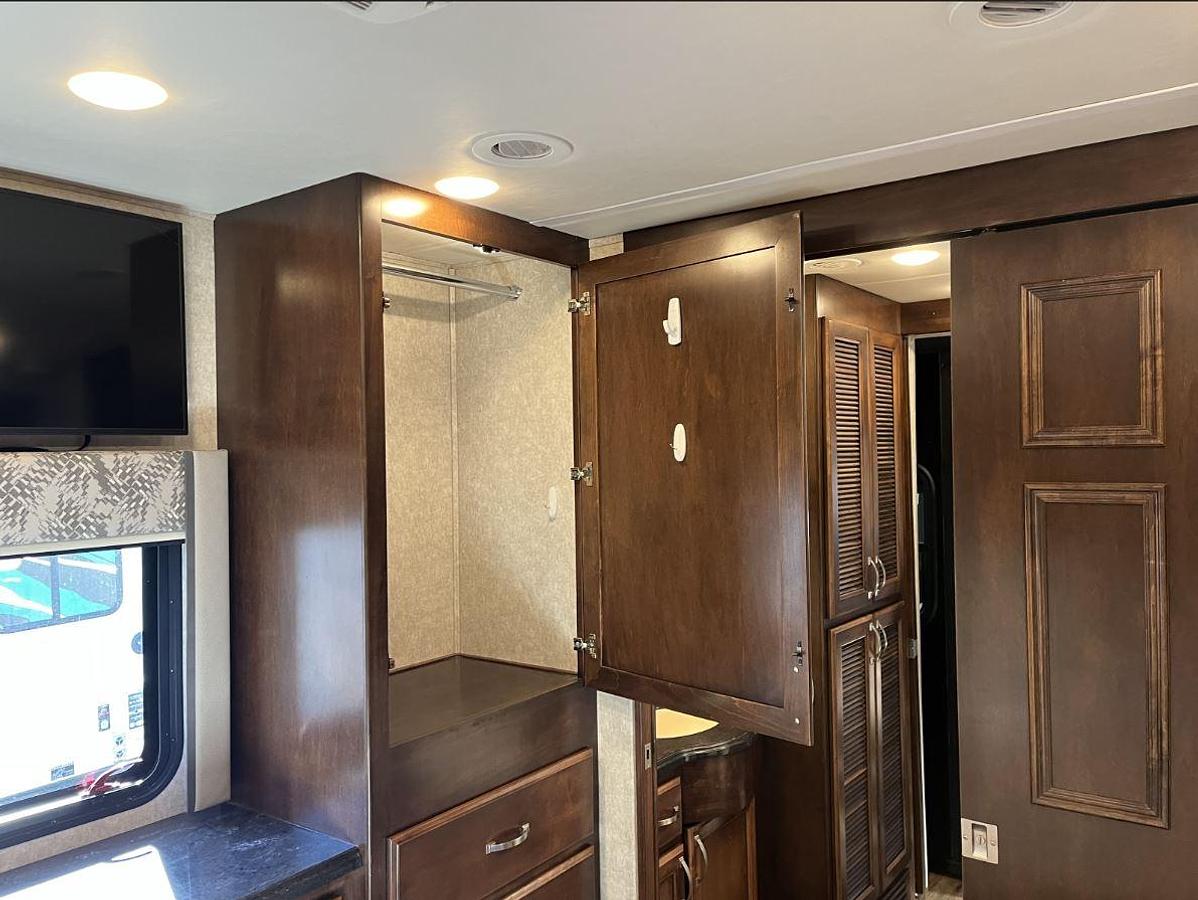 Used 2022 Renegade Verona VSB36