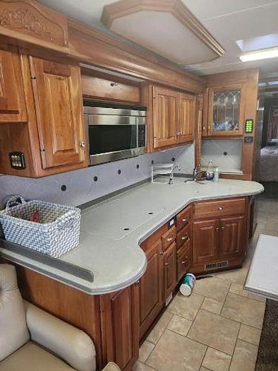 Used 2006 Monaco Winser