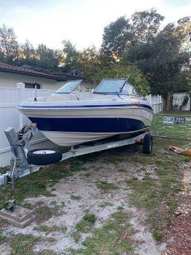 Used 2012 Tahoe Q5I Bow Rider