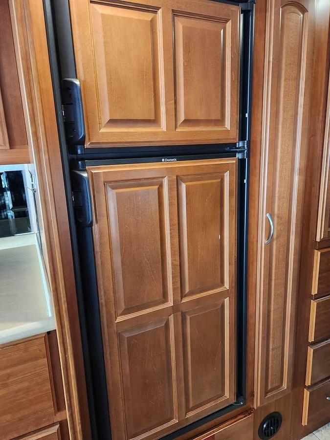 Used 2010 Fleetwood Terra Class A Motorhome