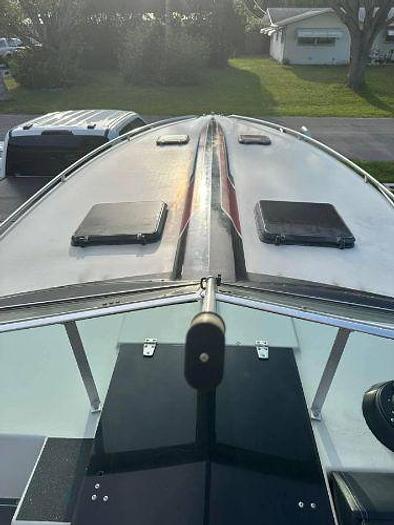 Used 1985 Formula 302SR1