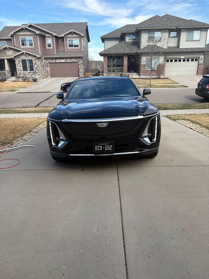 Used 2024 Cadillac LYRIQ Luxury 3