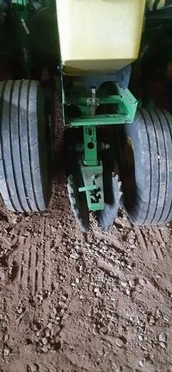 Used 1996 12 Row Planter