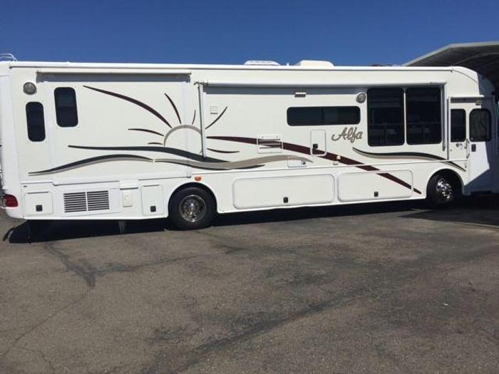 Used 2005 Alfa See Ya 40FD