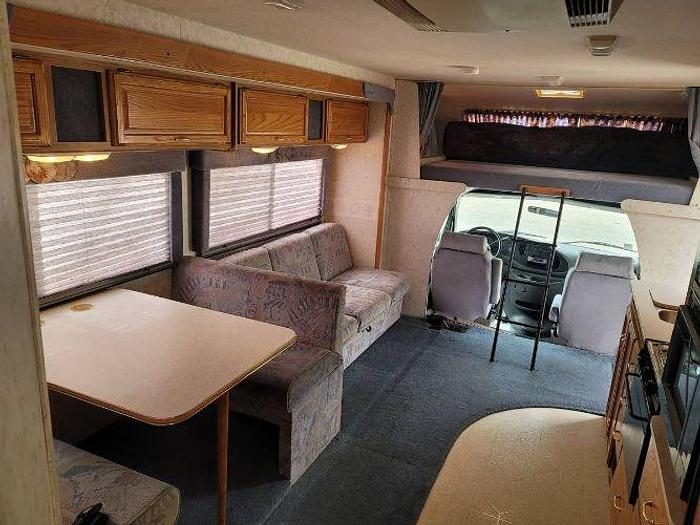 Used 1999 Winnebago Minnie Winnie