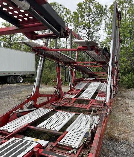 Used 2012 Peterbilt 388 Car Hauler