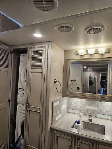 Used 2023 Newmar Kountry Star 4037