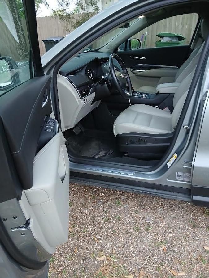 Used 2023 Cadillac XT4 Luxury