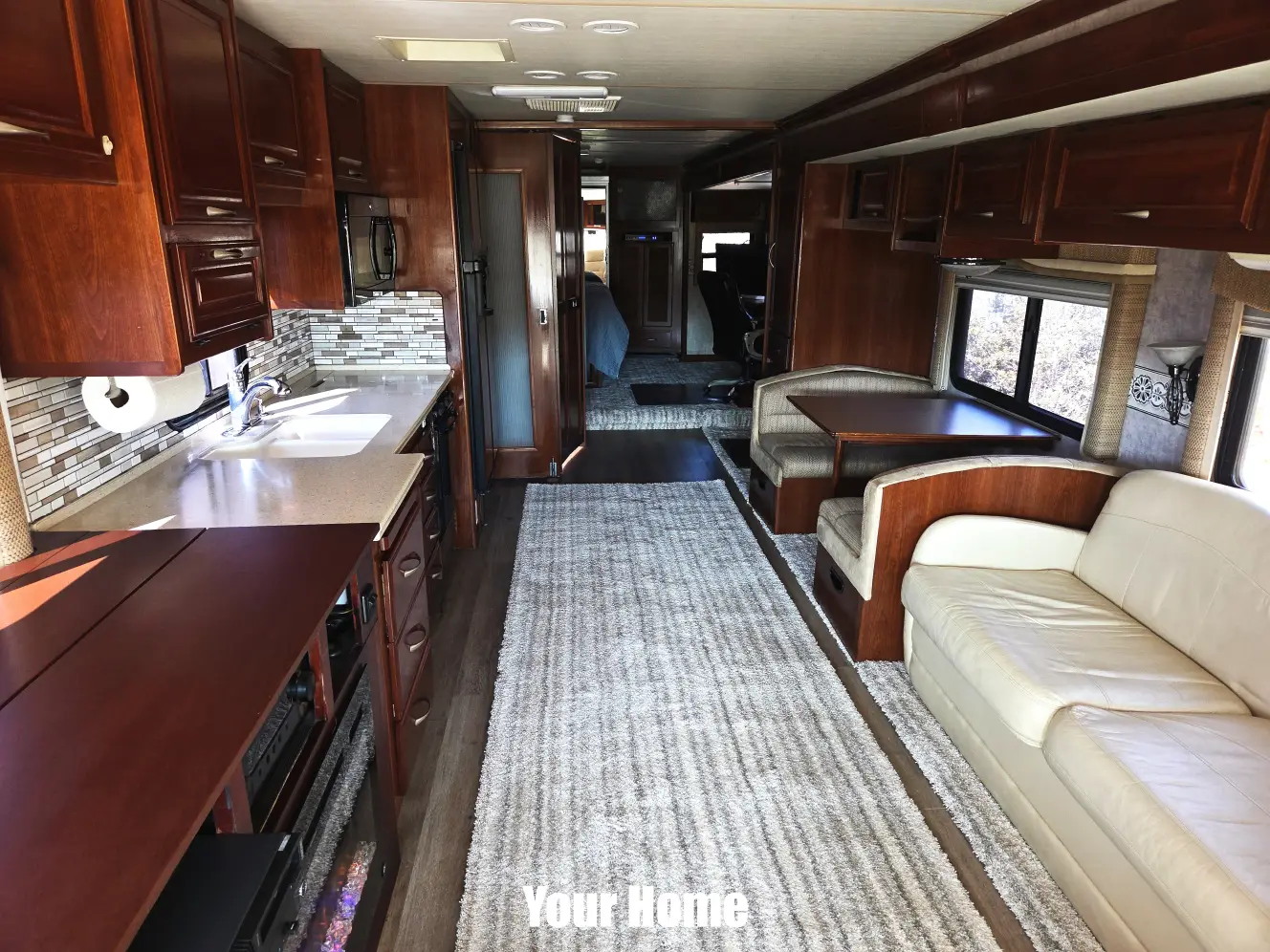 Used 2007 Fleetwood Discovery 39V