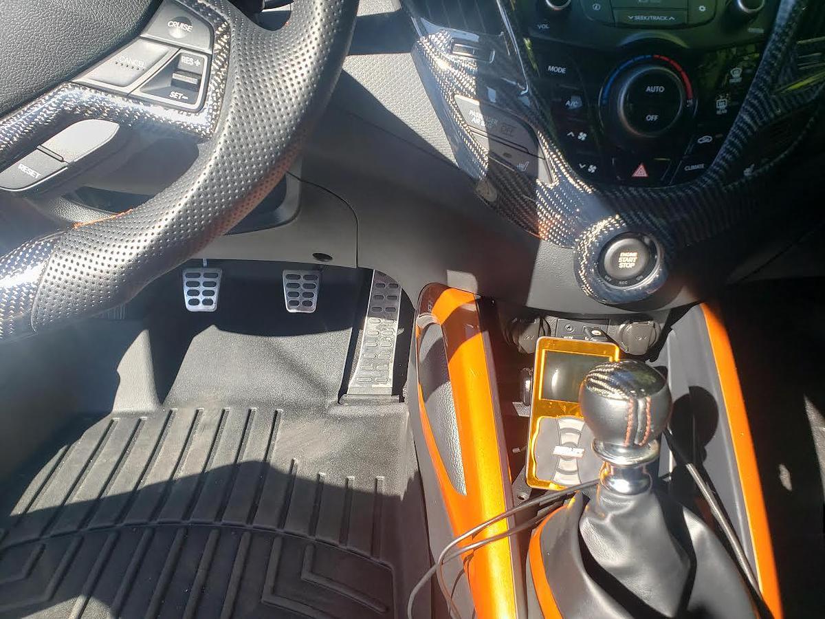 Used 2016 Hyundai Veloster Hatchback